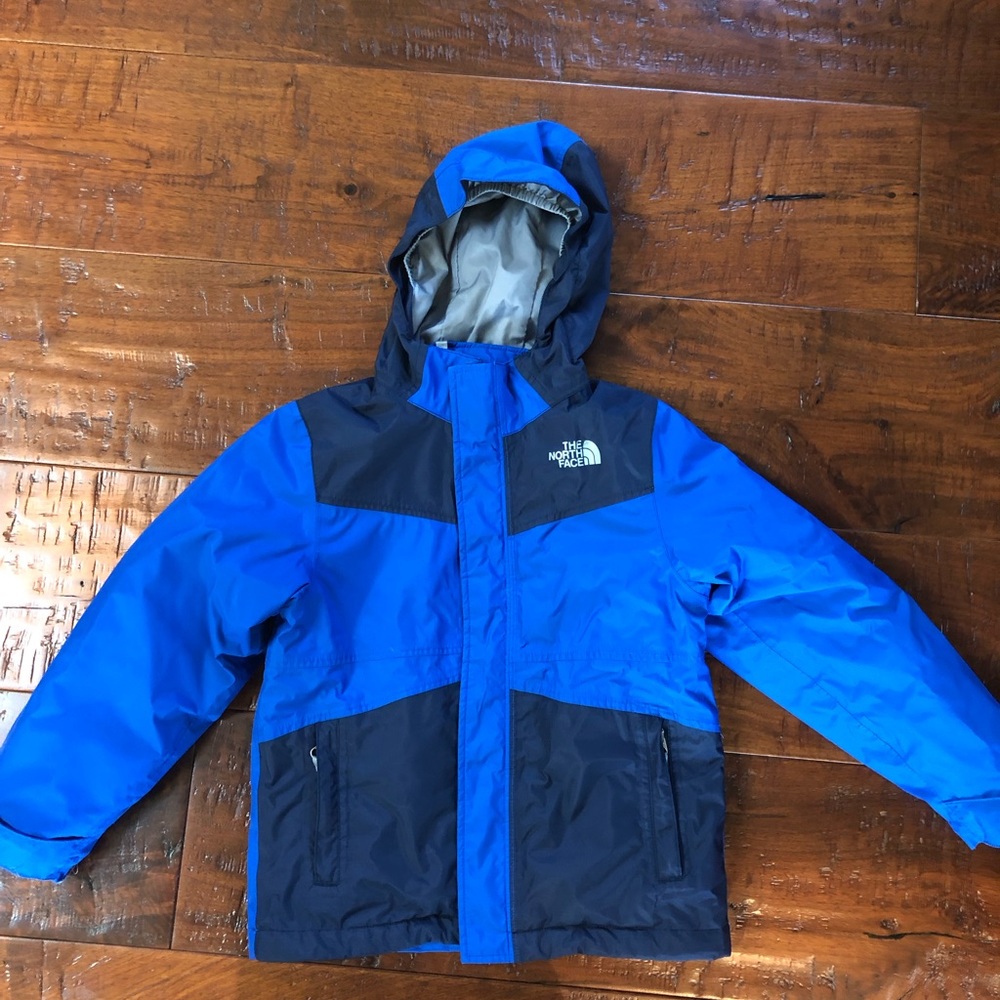 The North Face Boys 3 in 1 jacket size XS(6)